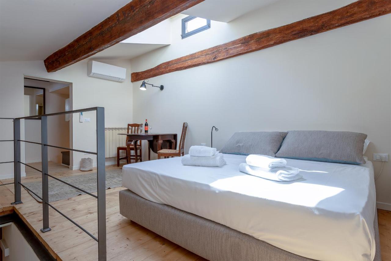 Ramaglianti Apartments Suite Tre Florencia Exterior foto